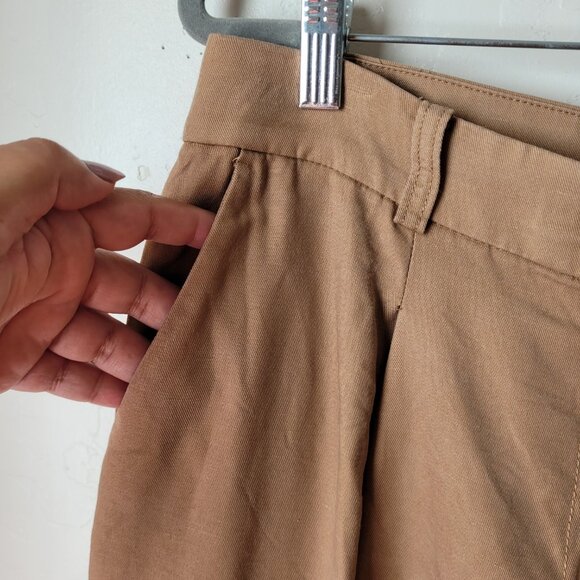 Ann Taylor LOFT Linen Blend Drapery Cargo Pants - Picture 13 of 13